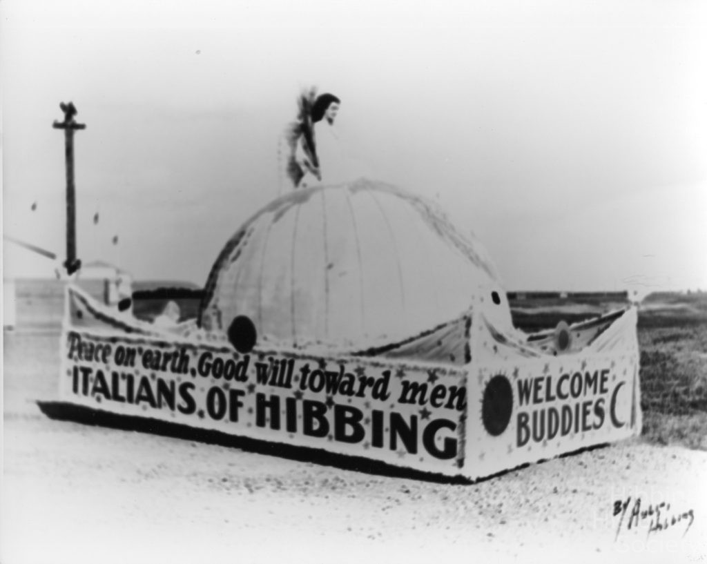 Italians of Hibbing Parade float at Poole fairgrounds race track 1